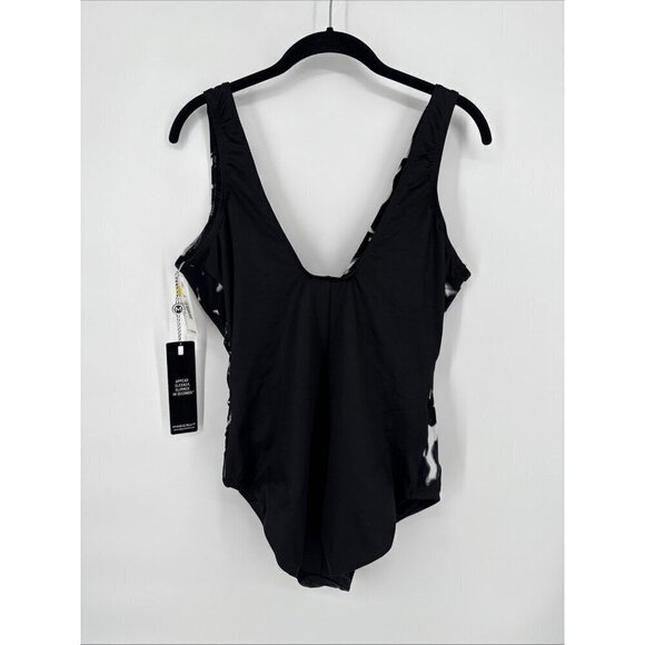 MAGICSUIT Women Size 16 Black White Dream State Bindy One Piece Swimsuit Shaping - Picture 7 of 9